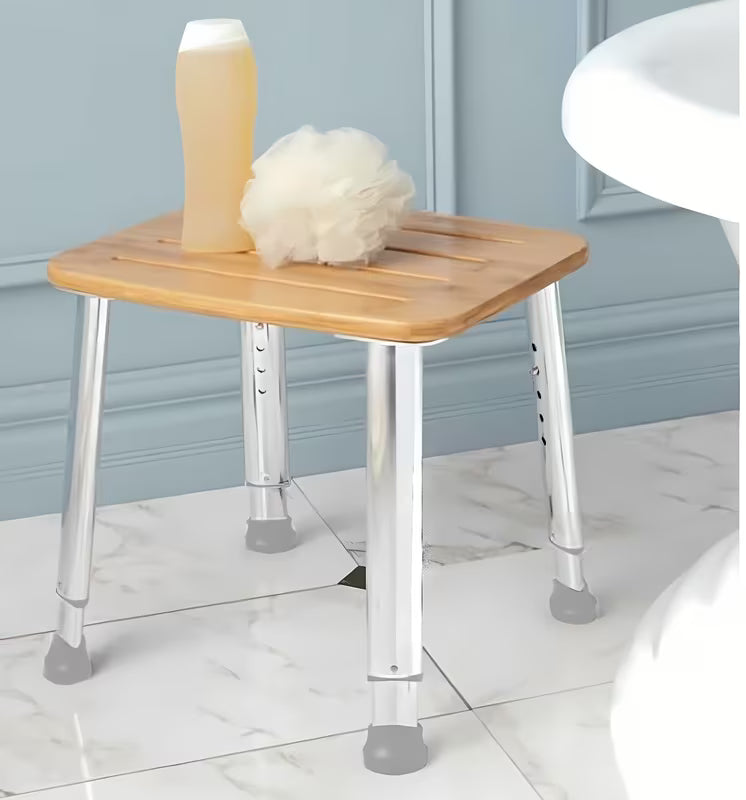 Tuš stolić Anima sa sjedalom od bambusa i protukliznim nožicama