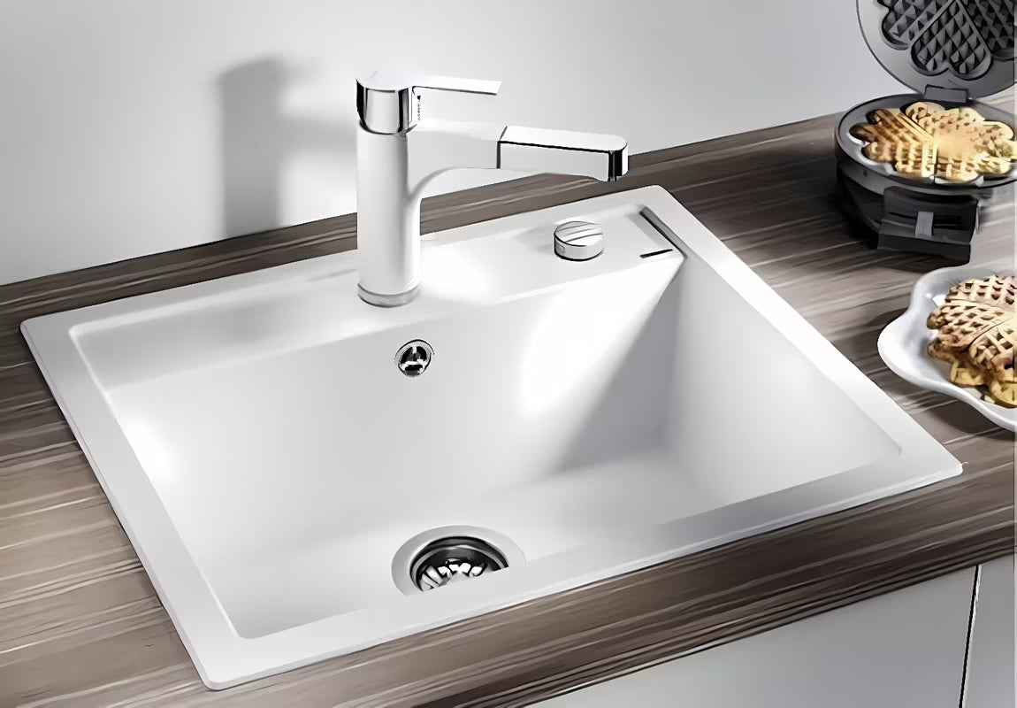 Bijeli granitni kuhinjski jednostruki sudoper Blanco Dalago 5 pro, ugradnja odozgo na radnu ploču