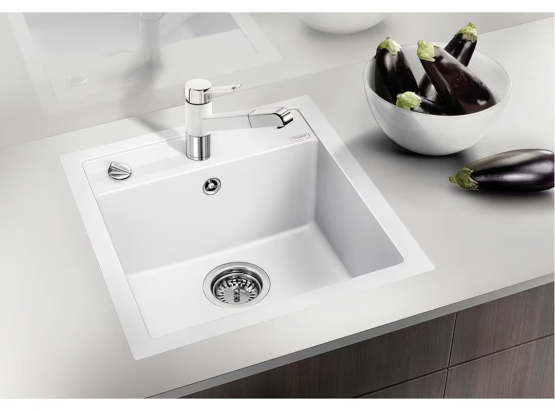 Granitni sudoper Blanco Dalago 5 Silgranit PuraDur u boji siva stijena pro za ugradnju odozgo.