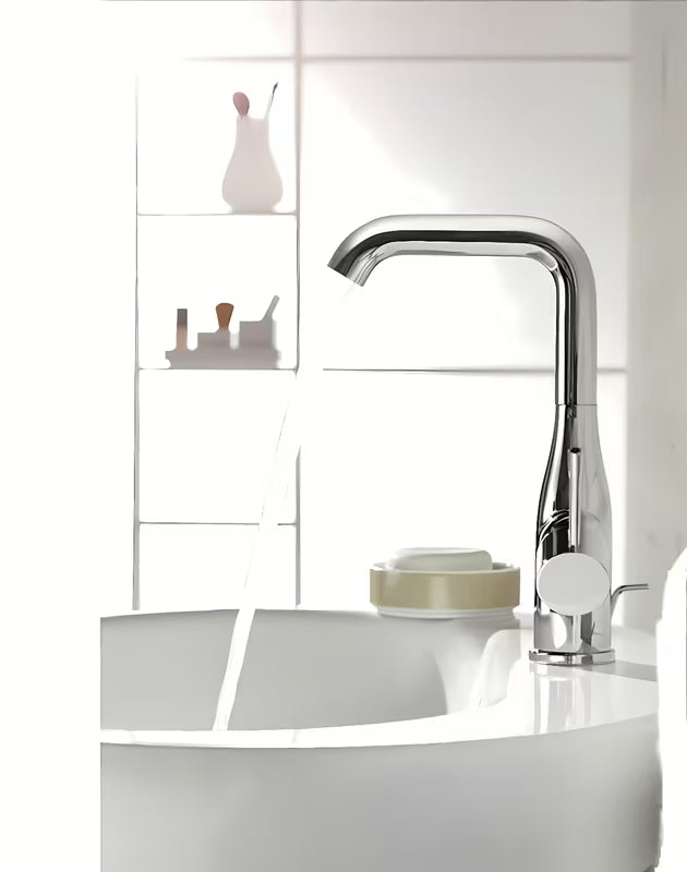Grohe Essence New visoka miješalica za umivaonik u krom izvedbi s okretnim izljevom i izljevom
