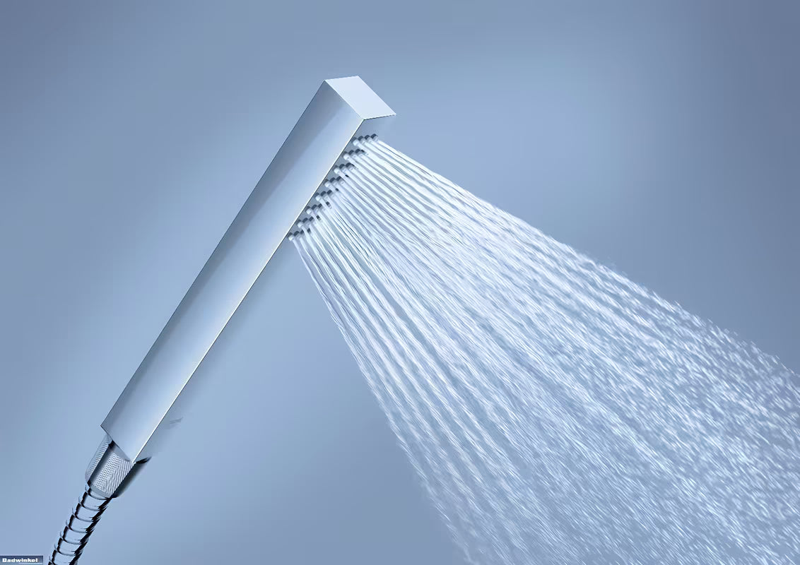 Tuš sustav Grohe Euphoria Cube XXL 230 s termostatskom miješalicom u krom izvedbi.