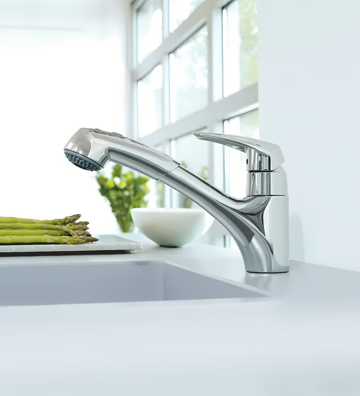 Kromirana miješalica za sudoper Grohe Eurodisc s izvlačivim tušem i zakretnim izljevom