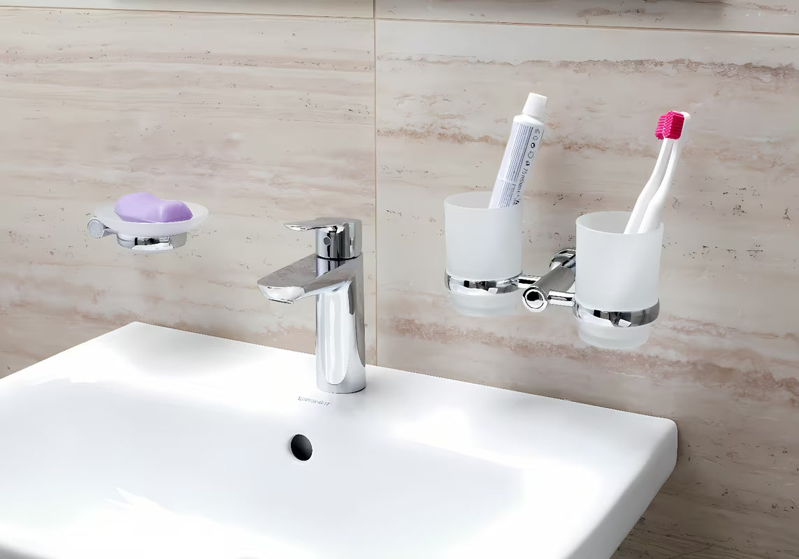 Kromirana jednoručna baterija miješalica za umivaonik Grohe bauedge s klik-klak odvodom