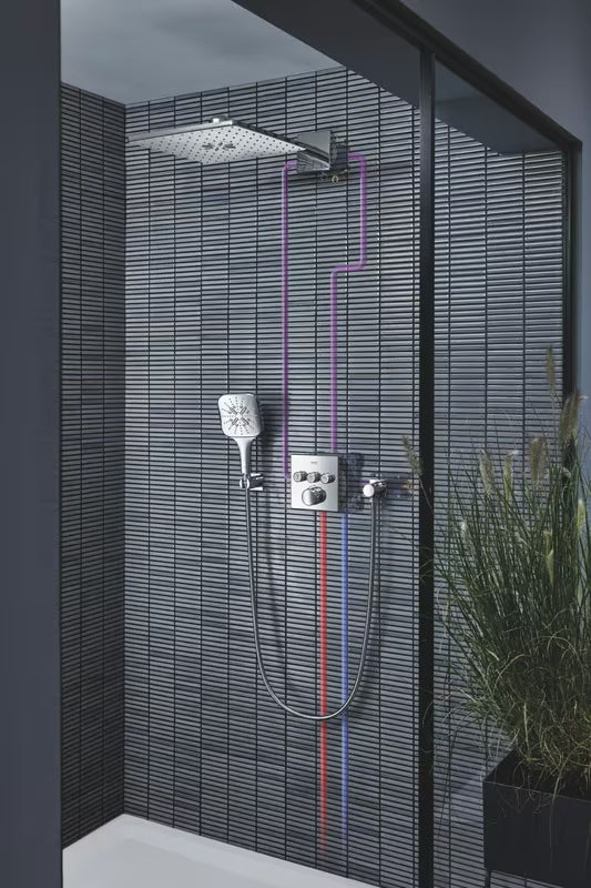 Podžbukna termostatska miješalica za tuš Grohe Grohtherm smartcontrol u krom izvedbi.