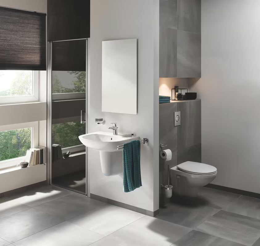 Kromirana jednoručna baterija miješalica za umivaonik Grohe Start Flow s odvodom sa štedljivim protokom 5,7 l/min