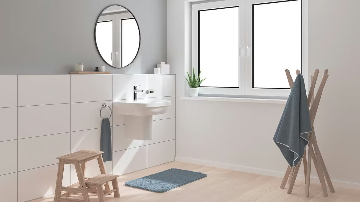 Kromirana jednoručna baterija miješalica za umivaonik Grohe Start s click‑clack-odvodom sa štedljivim perlatorom