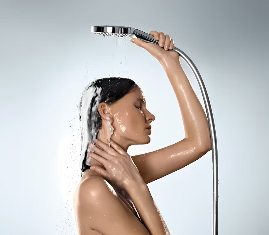 Kromirani ručni tuš Hansgrohe Raindance Select S 120 s tipkom Select s tri vrste mlaza