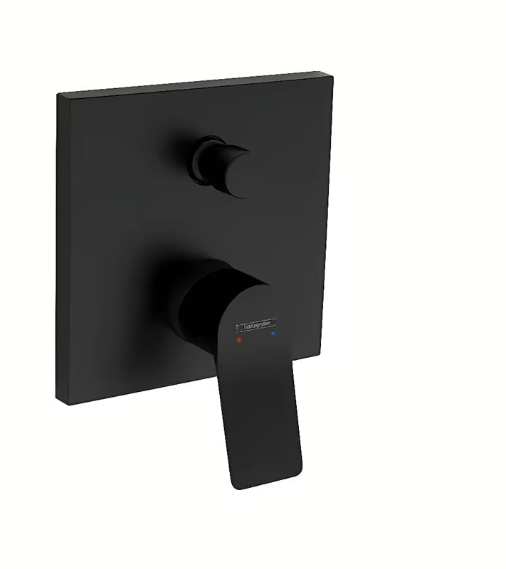 Podžbukna jednoručna baterija tuš i miješalica za kadu Hansgrohe Vivenis u mat crnoj izvedbi.