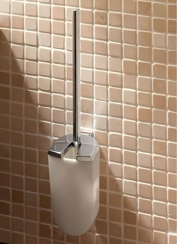 Zidna ČETKA za Wc Keuco Elegance u krom izvedbi bezvremenskog dizajna