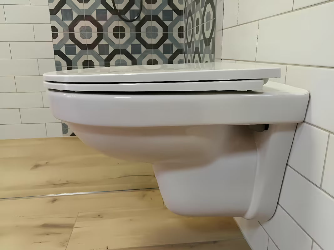 Bijeli viseća WC školjka Laufen Pro Nordic bez sustava za ispiranje sa štedljivim ispiranjem 2/4 l