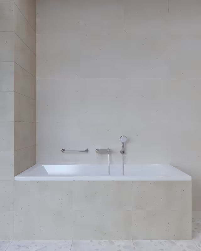 Zidni inox ručka Multi Chrome za kupaonicu pro sigurnije kretanje i oslonac.