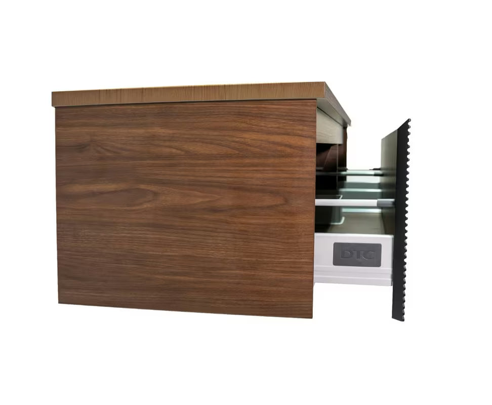 Viseća kupaonski ormarić Naturel Monza s pokrovnom pločom u dekoru oraha i s crnim rebrastim frontama