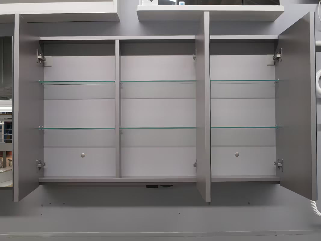 Ormarić s Ogledalom Naturel 120x72 cm u sivo-srebrnoj boji s troja zrcalna vrata