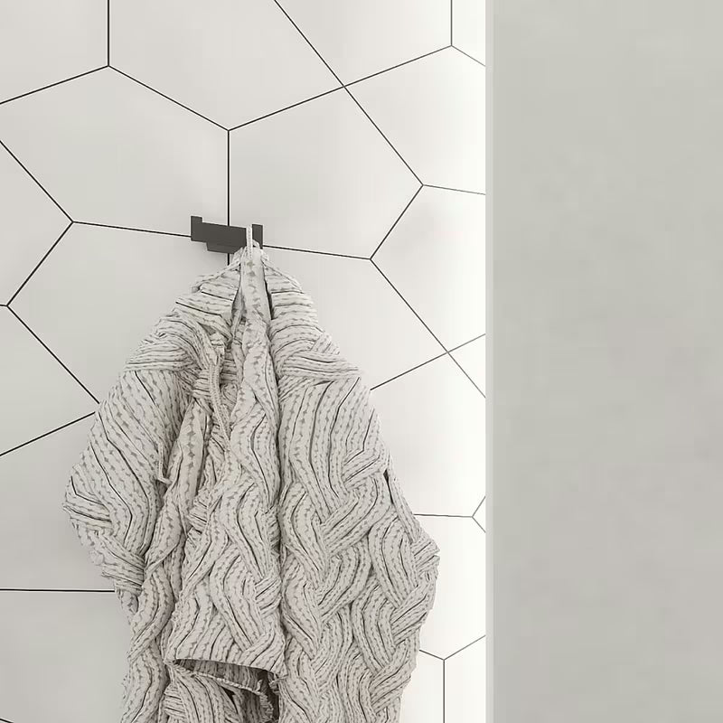 Crni mat dvostruka kuka Nimco Kibo kao minimalistički kupaonski dodatak.