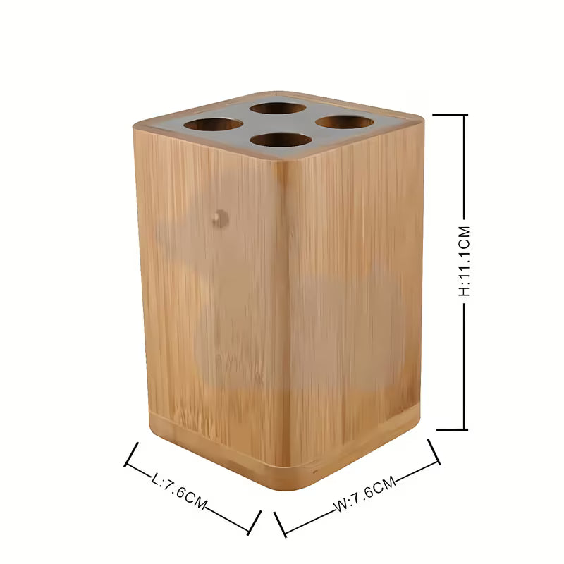 Samostojeći držač četkica Optima Latia od drva s četvrtastim dizajnom.