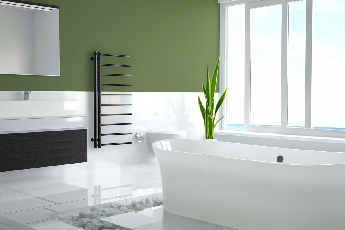 Crni kombinirani radijator P.M.H. Apollo 500x1140 mm sa središnjim priključkom 50 mm