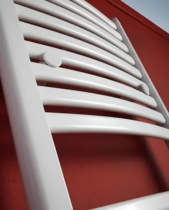 Kombinirani toplovodni radijator P.M.H. u bijeloj sjajnoj izvedbi