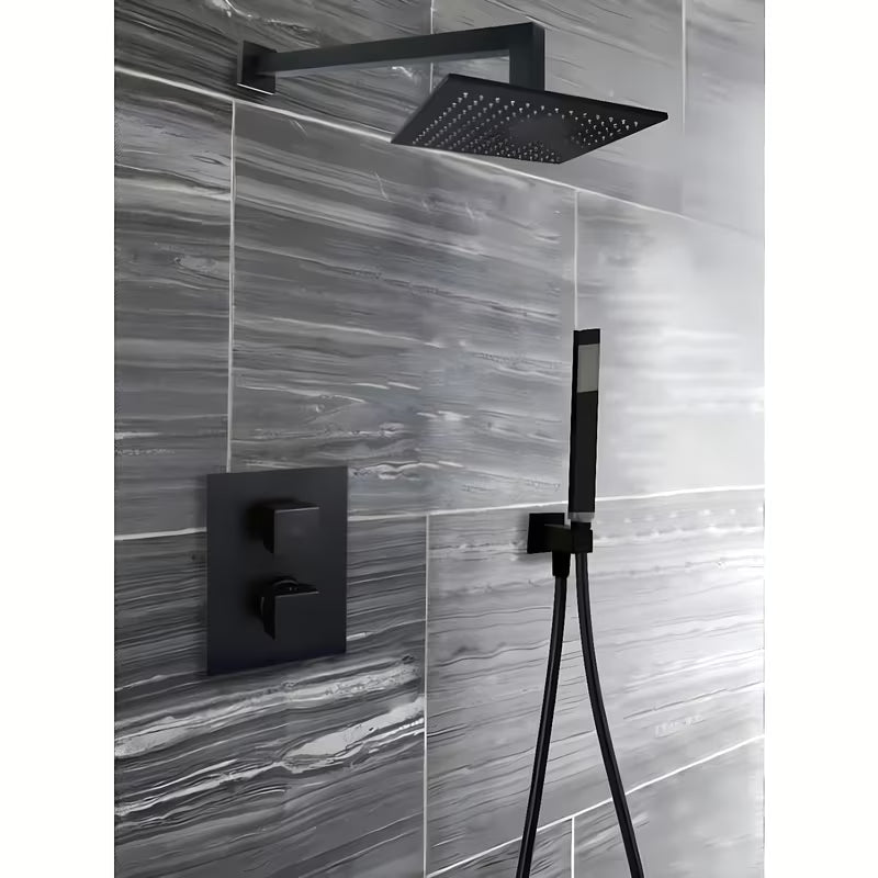 Mat crna nadglavni tuš Paffoni Syncro King 300 x 300 x 8 mm s okretnim zglobom i zaštitom protiv kamenca.