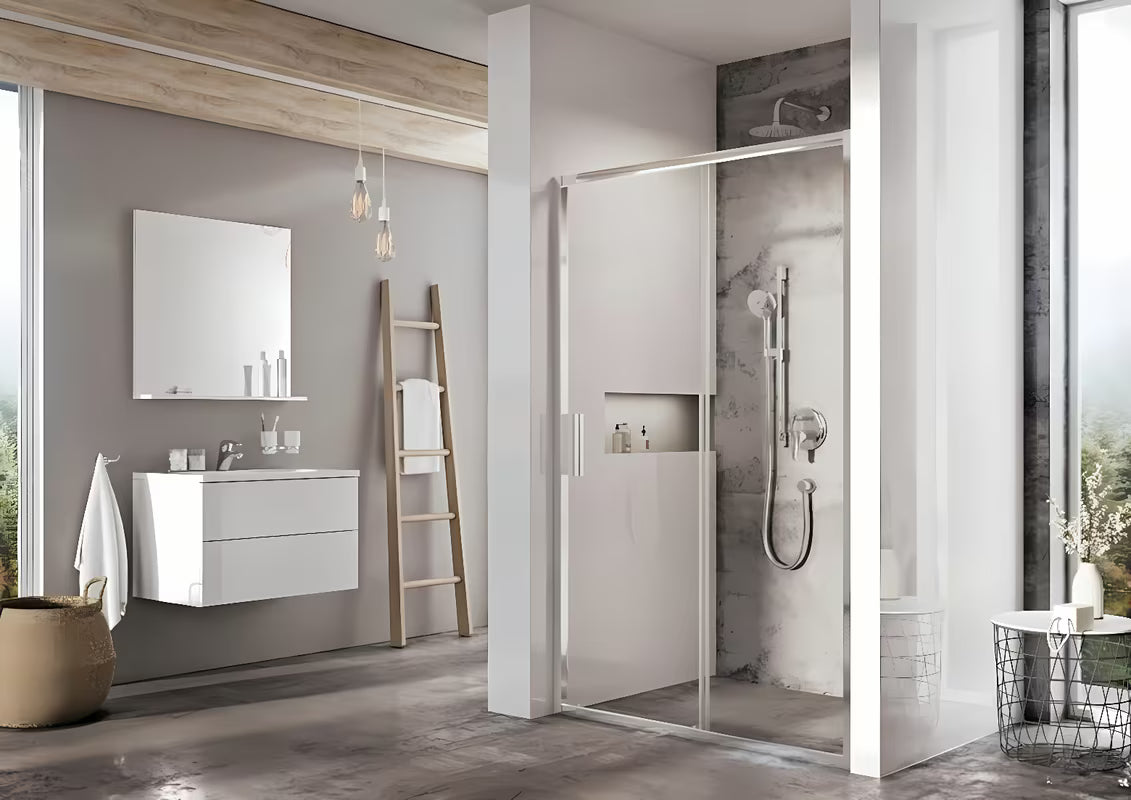 Klizne tuš vrata Ravak Blix Slim 120 cm u sjajnom kromu s prozirnim sigurnosnim staklom