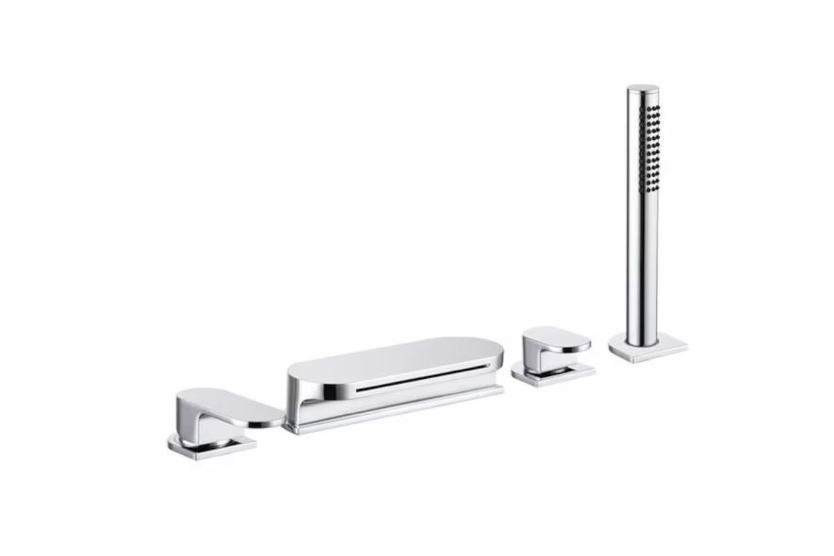 Kada stojeća slavina Ravak Chrome u kromu sa slap izljevom i tuš setom