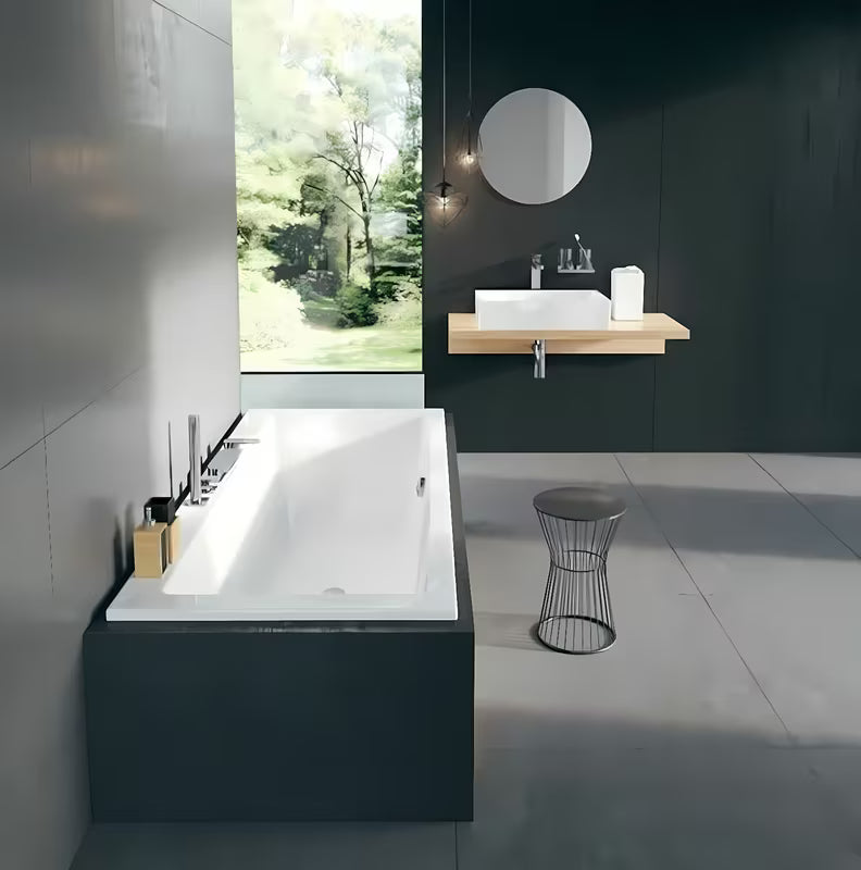 Kada stojeća slavina Ravak Chrome u kromu sa slap izljevom i tuš setom