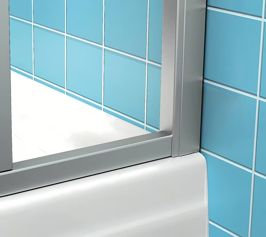 Polukružna tuš kabina Ravak Supernova 80x80 cm u bijeloj boji s neprozirnom ispunom Pearl i kliznim otvaranjem.