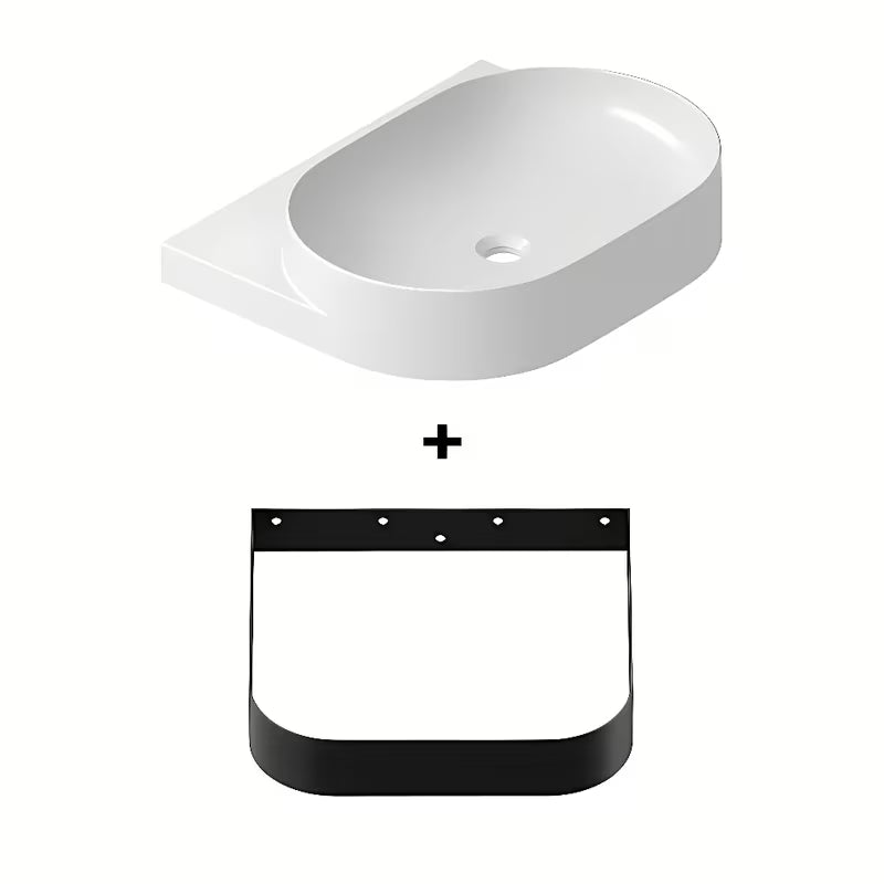 Ugradbeni keramički umivaonik Ravak Yard bijeli, ovalnog oblika i s uvučenom odlagališnom plohom.