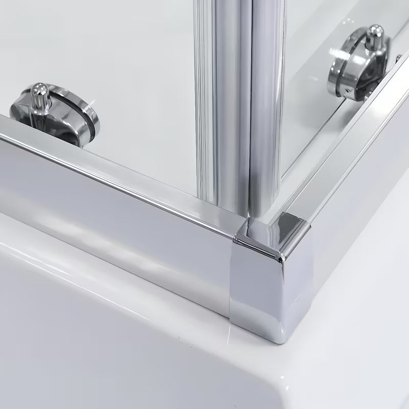 Pravokutna tuš kabina Roth Lega Line 100x80 cm s kliznim vratima i profilima u sjajnom kromu.