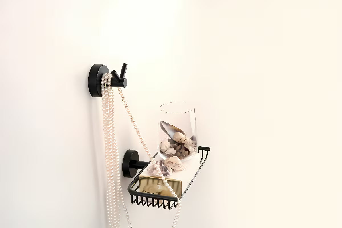 Crni dvostruka kuka Sanela za kupaonicu s mogućnošću montaže lijepljenjem ili bušenjem.