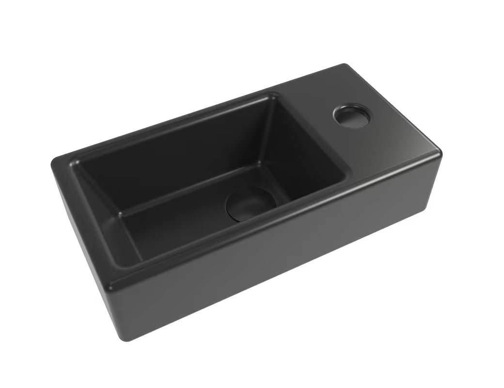 Viseće keramički mali umivaonik SAT Brevis 40,5x20,5 cm u mat crnoj boji s otvorom za pro slavinu desno.