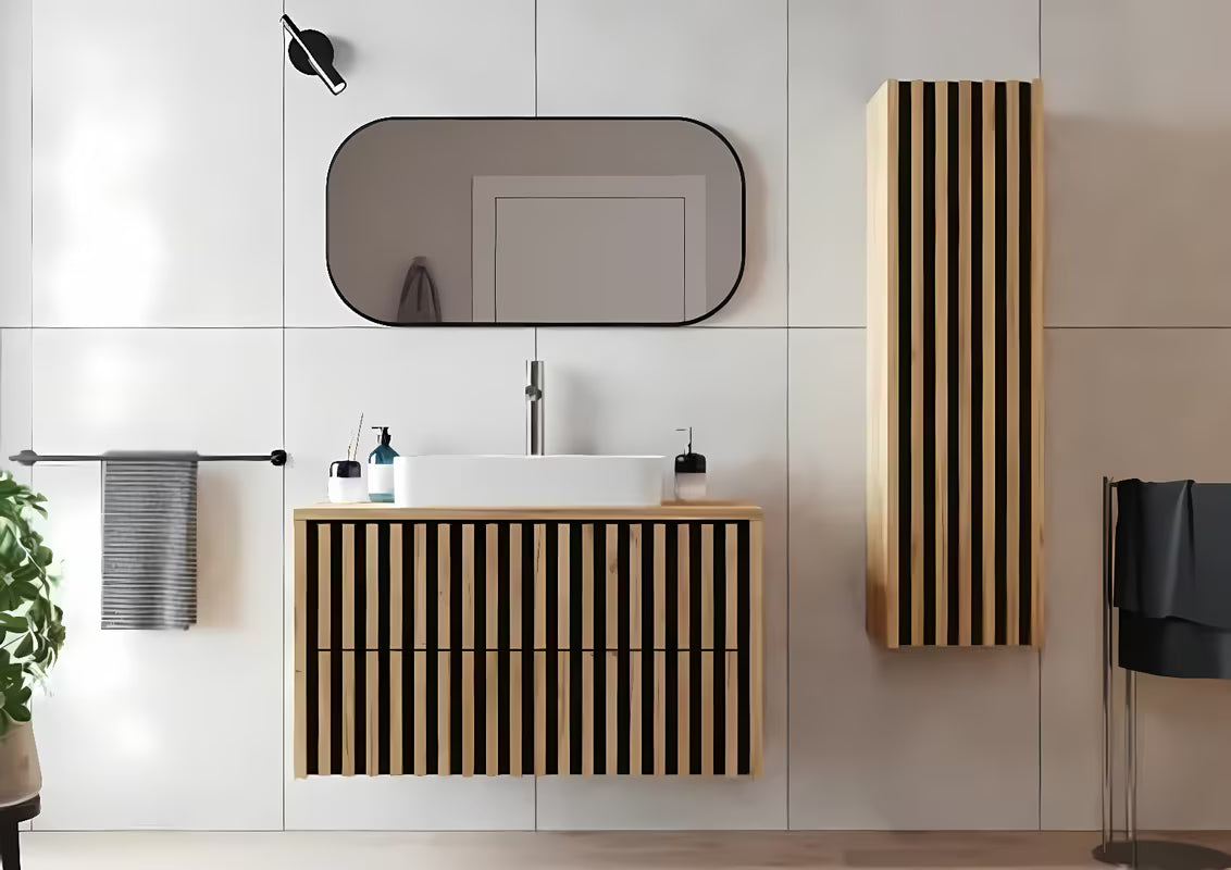 Viseća kupaonski ormarić SAT Delano s hrastovom pokrovnom pločom u izvedbi hrast/crna mat