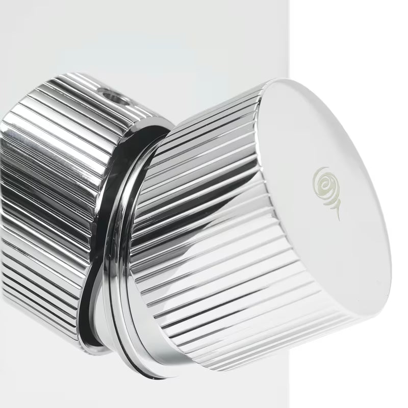 Podžbukna jednoručna baterija miješalica za tuš SAT Evolution u krom izvedbi.