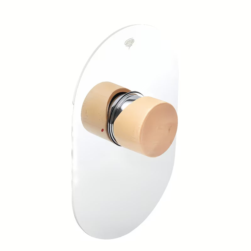 Podžbukna miješalica za tuš SAT Fusion u imitaciji drva s ručicom i kromiranim detaljima.