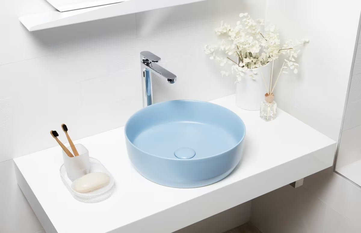 Mat plavi keramički umivaonik na ploču SAT Infinitio 39x39 cm bez preljeva