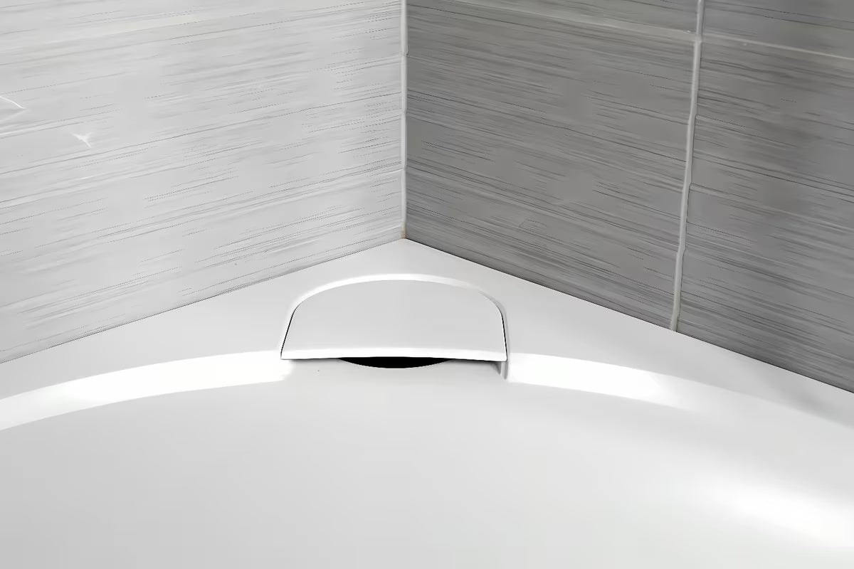 Bijela pravokutna tuš kada SAT Limcc 100x80 cm od lijevanog mramora s protukliznim dnom i pokrivenim kutnim odvodom.