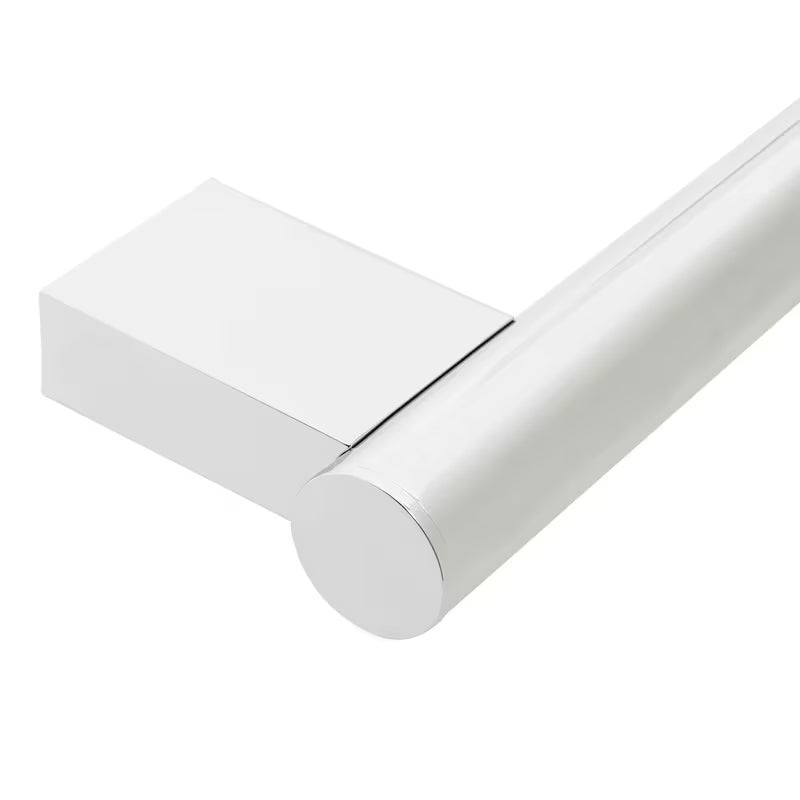 Kutne ručka SAT Chrome u krom izvedbi pro za upotrebu uz kade ili u tuš-kabini.