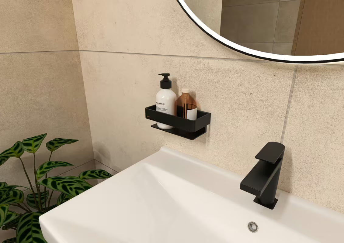 Zidna kupaonska polica SAT od masivnog mesinga u crnoj mat boji