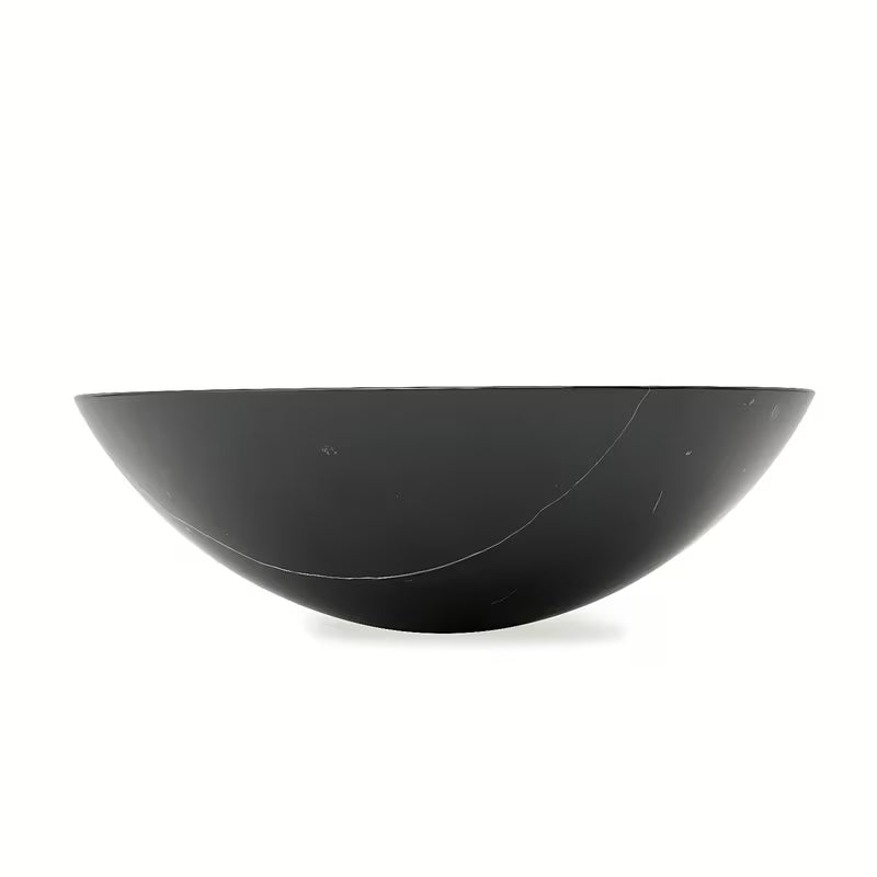 Umivaonik na ploču SAT Purity od pravog crnog mramora dimenzija 43 x 43 cm bez preljeva.