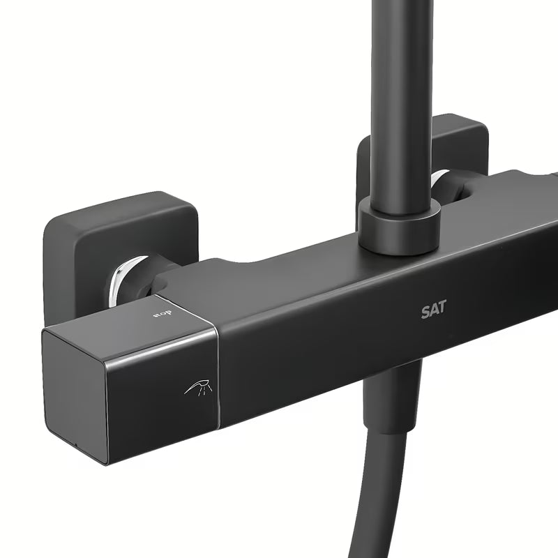 Matně černý termostatický sprchový systém SAT s hlavovou sprchou 32×21 cm a ruční sprchou