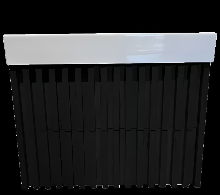 Viseća kupaonski ormarić s keramičkim umivaonikom SAT Delano u crnoj mat izvedbi s letvicama.