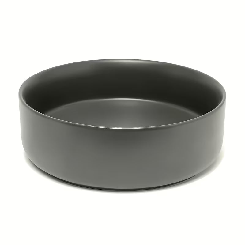 Okrugli umivaonik na ploču SAT Mood u tamnosivoj mat obradi, dimenzija 36x36x12 cm.