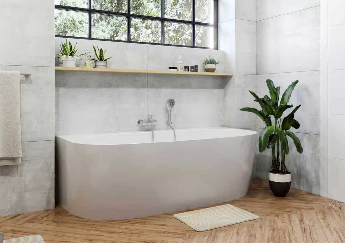 Samostojeća kada SAT od lijevanog mramora s mogućnošću lijeve i desne orijentacije