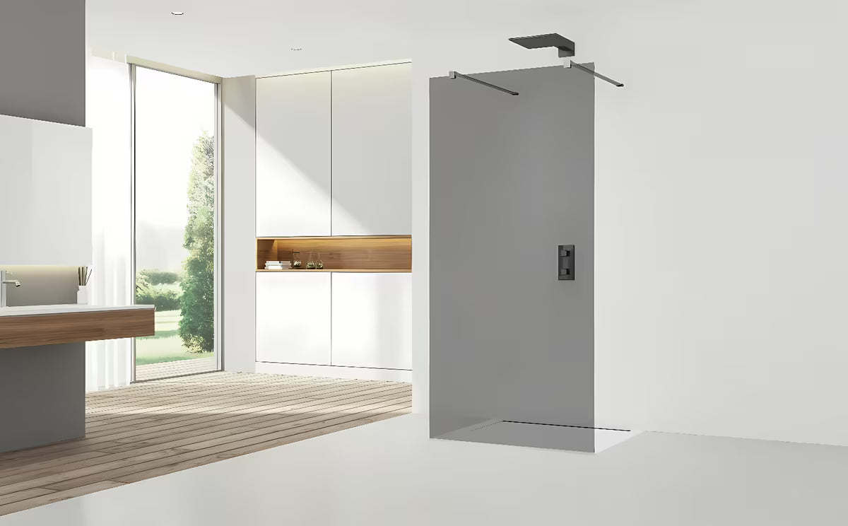 SAT Walk-in tuš stijena Walk-In 80 cm u crnoj izvedbi s bezokvirnim dizajnom i staklom 8 mm.