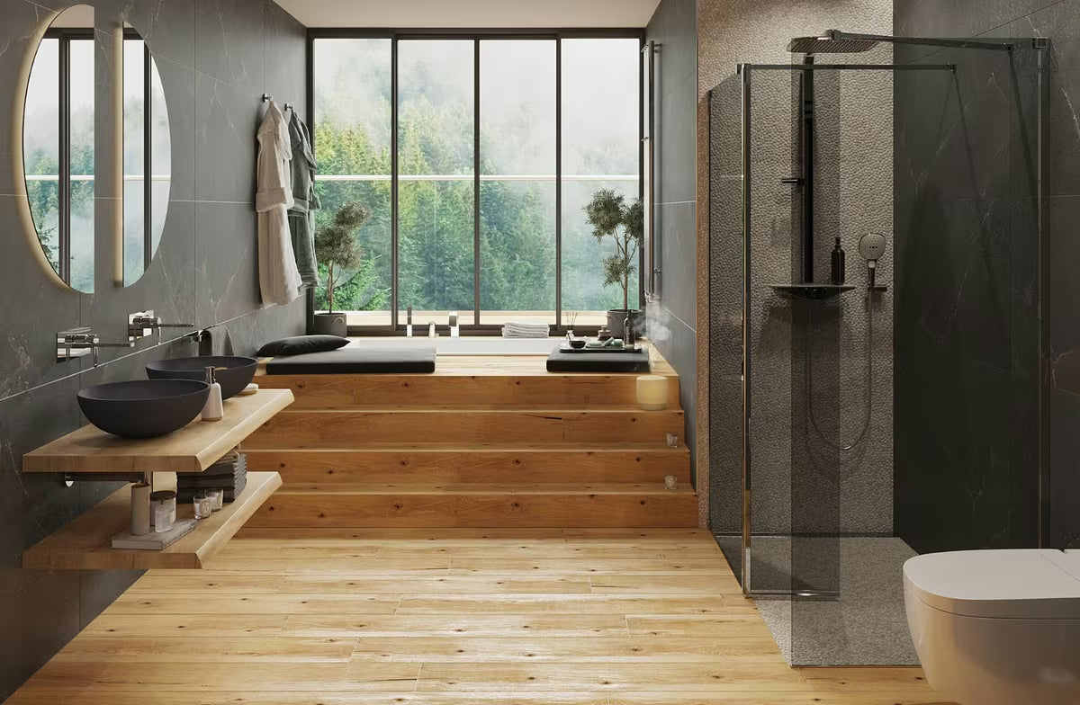 Tuš stijena Walk-In SAT Walk-in 140x90 cm u sjajnom kromu s neprozirnim staklom sa dimljenim efektom.