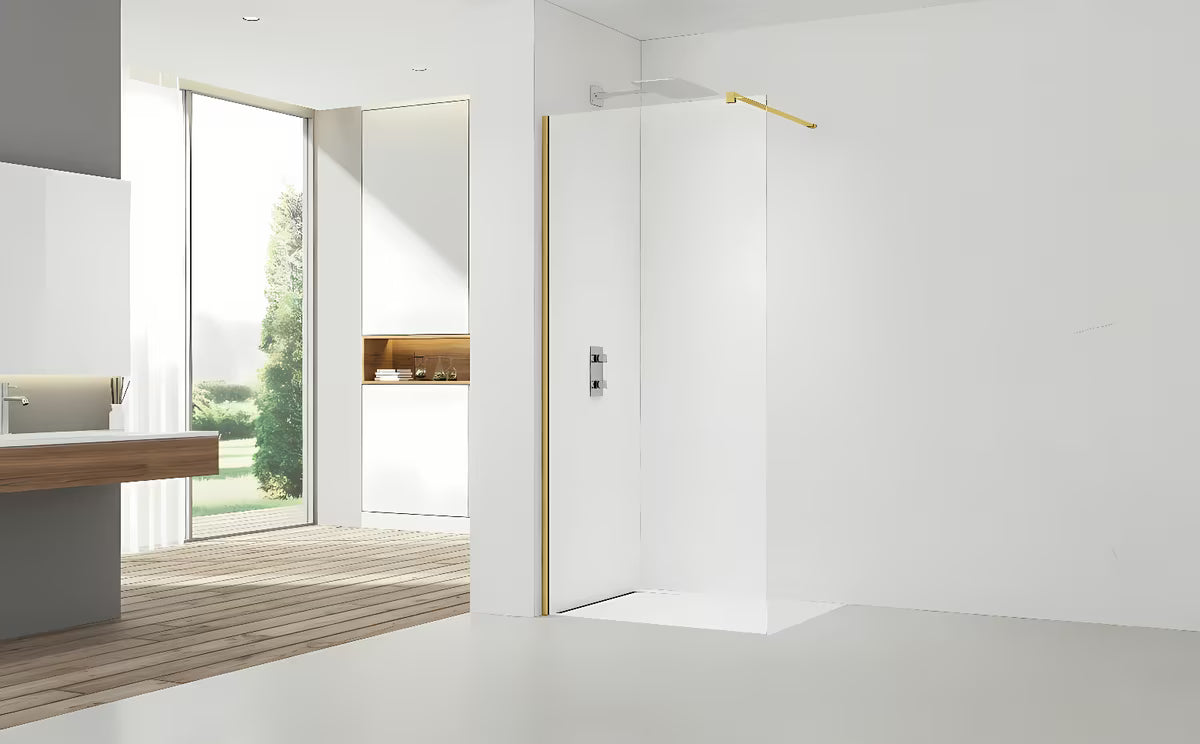 Walk-in tuš stijena SAT Walk-in 130 cm s prozirnim staklom i sjajnim zlatnim profilom