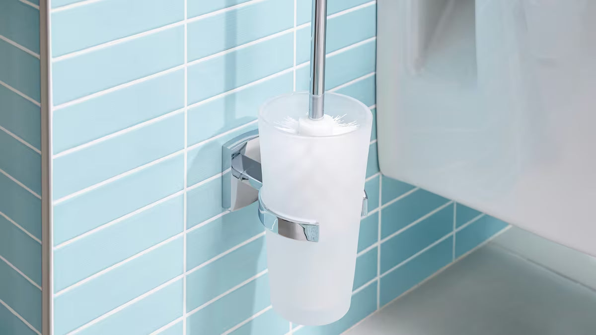 Kromirana zidna ČETKA za Wc Tesa Klaam s držačem pro za modernu kupaonicu