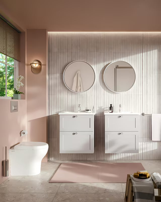 Kromirana ručkica vitra Root u sjajnoj krom izvedbi pro kupaonski namještaj.