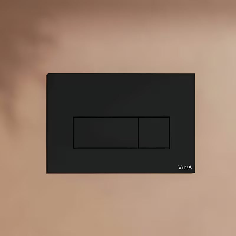 Crne mat tipka za aktiviranje Vitra Root Square pro vodokotlića vitra s mehaničkim dvokoličinskim ispiranjem.