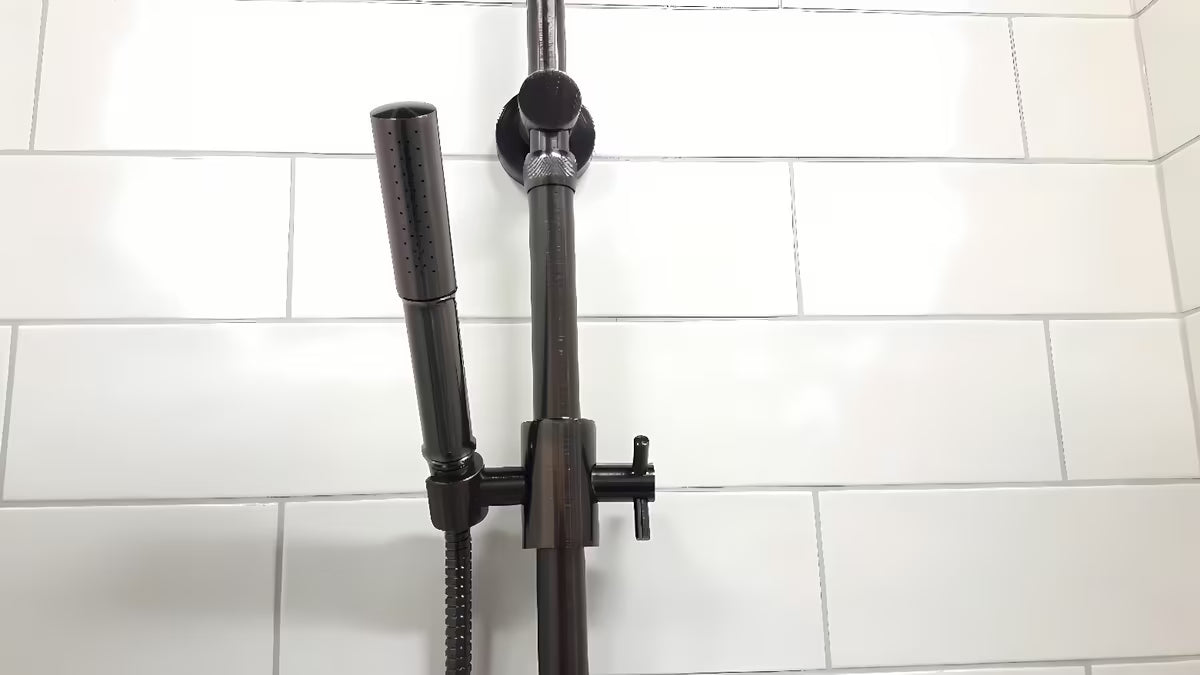 Tuš sustav WF Industrial u završnoj obradi uljem trljana bronca s nadglavnim tušem 20 cm