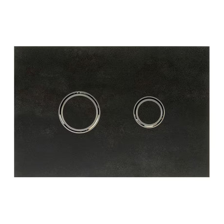 Crno-matni tipka za aktiviranje Alca pro vodokotlića Alcaplast iz serije Metal.